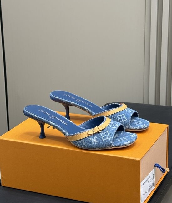 Louis Vuitton LV Elegant Kitten Heel Shoes Printed Leather Upper Design