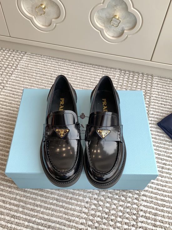 Prada Patent Leather Slip On Classic Casual Loafers