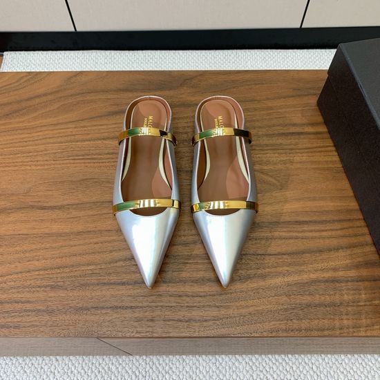 Alo Leather Flat Mules Soft Lining Durable Sole Daily Wear