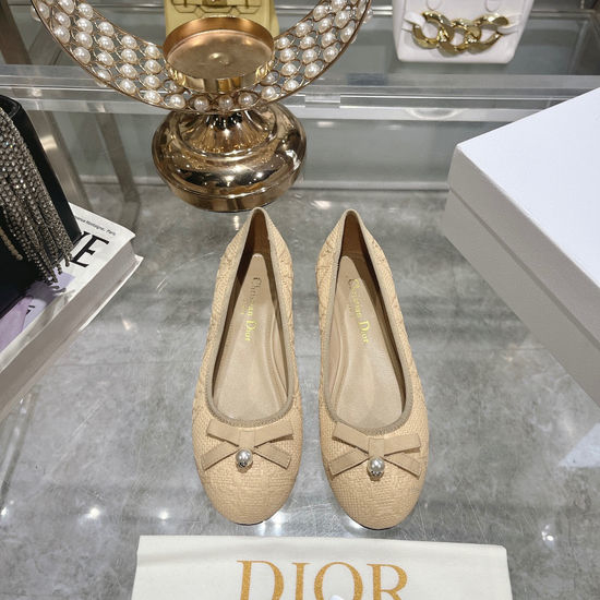 Christian Dior CD Woven Flat Shoes Bow Pearl Accent Premium Quality