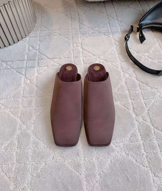 Loro Piana Square Toe Slip On Mules Premium Leather Upper Comfortable Sole