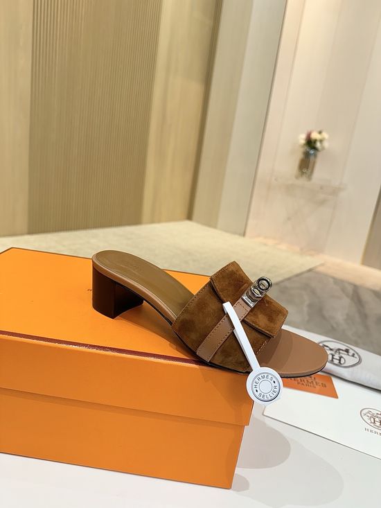 Hermes Nubuck Cowhide Leather Sole Low Heel Footwear