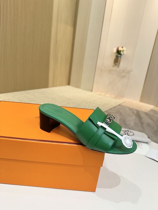 Hermes Nubuck Cowhide Leather Sole Low Heel Footwear