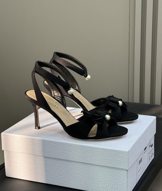 Christian Dior CD Satin Bow Pearl Decor Mid Heel Dress Pumps