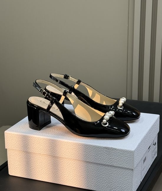 Christian Dior CD Patent Leather Pearl Block Heel Slingback Shoes