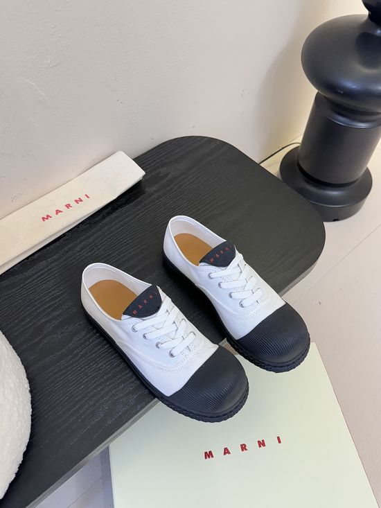 Marni Soft Lightweight Canvas Round Toe Casual Shoes