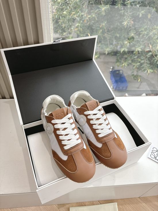 Loewe Minimalist Stitched Suede Leather Casual Comfort Sneakers