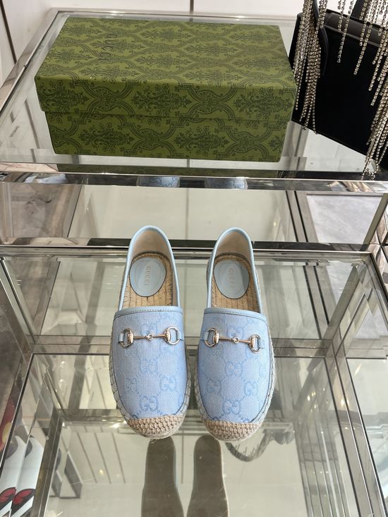 Gucci Classic Canvas Comfortable Casual Slip-on Shoes