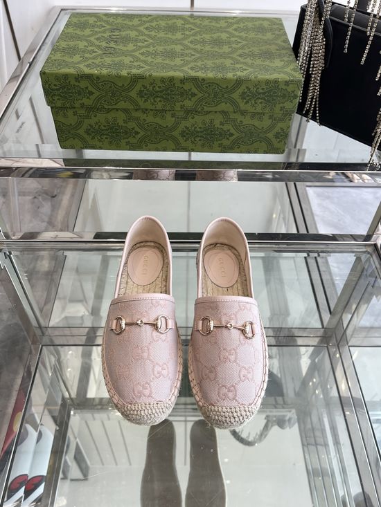 Gucci Classic Canvas Comfortable Casual Slip-on Shoes