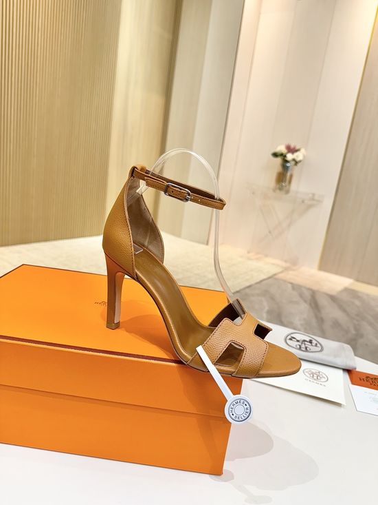 Hermes High Heel Premium Leather Pumps with Leather Sole