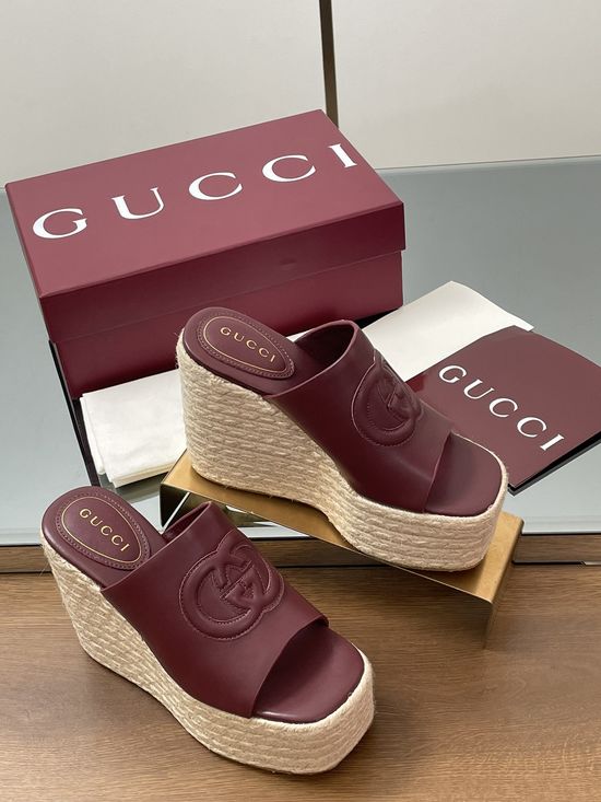 Gucci Platform Wedge Sandals with Interlocking Logo and Rope Sole