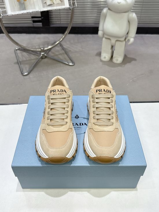 Prada Trendy Classic Wear-resistant Lightweight Daily Casual Footwear