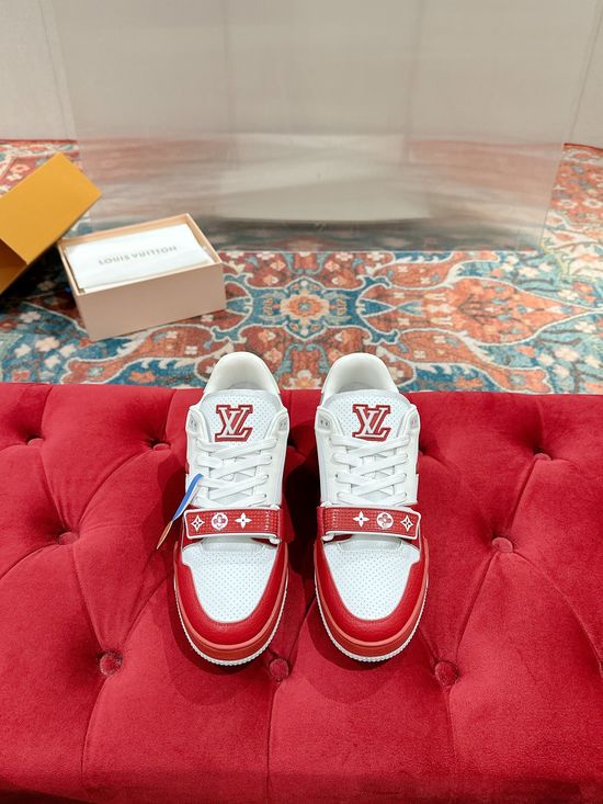 Louis Vuitton Perforated Leather Casual Skateboarding Retro Sneakers