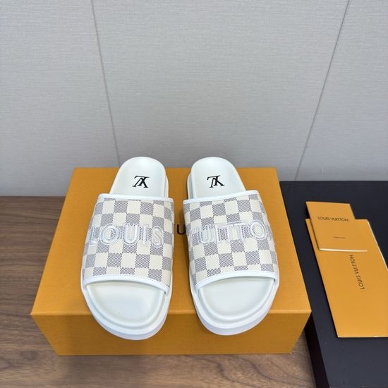 Louis Vuitton LV Classic Slip On Comfortable Fashion Slides
