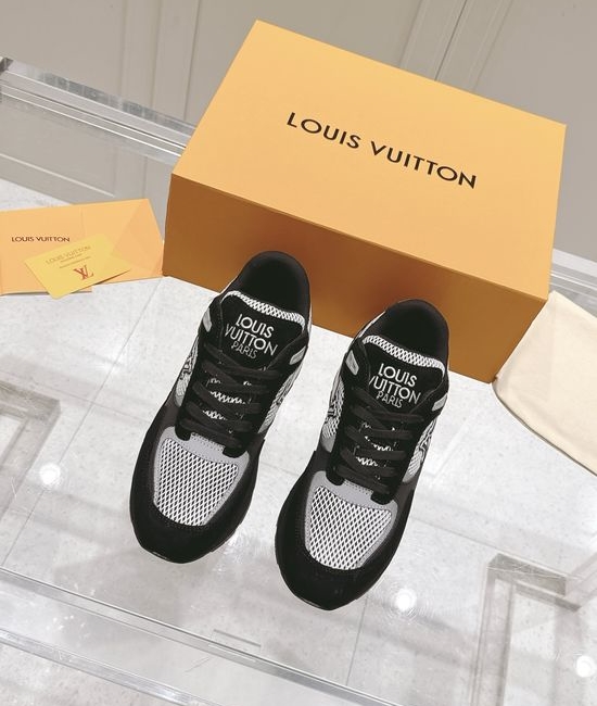 Louis Vuitton LV Classic Casual Sneakers Breathable Mesh Lightweight Sole