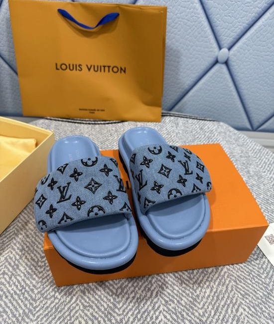 Louis Vuitton LV Embossed Logo Adjustable Slides with Soft Lining