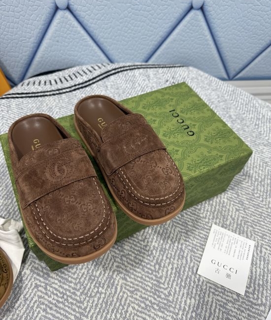 Gucci Genuine Leather Hollow Out Design Casual Slides