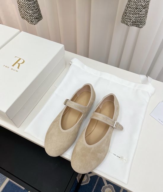 The Row Minimalist Leather Ballet Flats with Soft Soles