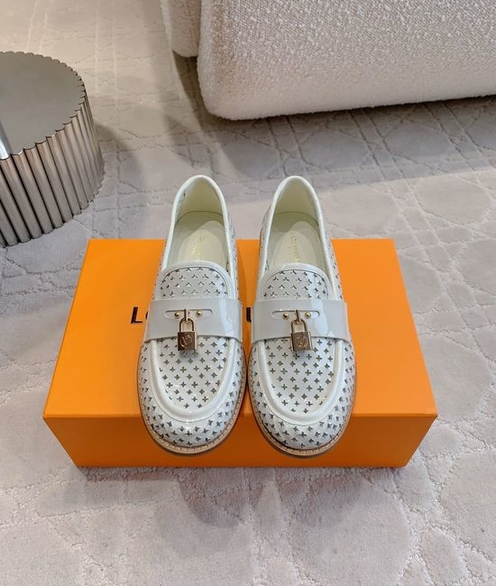 Louis Vuitton LV Hollow Out Leather Lock Decor Loafer Shoes