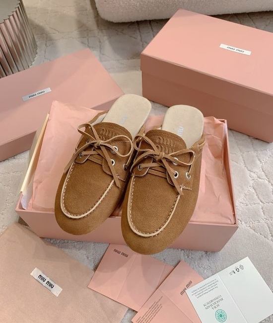 Miu Miu Classic Flat Mule Shoes Comfortable Non-slip Versatile Daily Footwear
