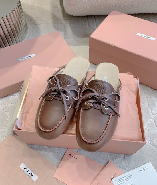 Miu Miu Classic Flat Mule Shoes Comfortable Non-slip Versatile Daily Footwear