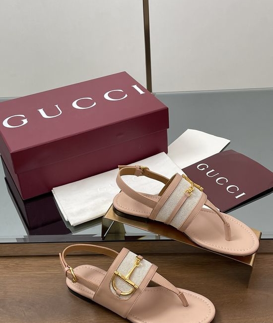 Gucci Classic Metal Decor Sheepskin Flip Flop Sandals