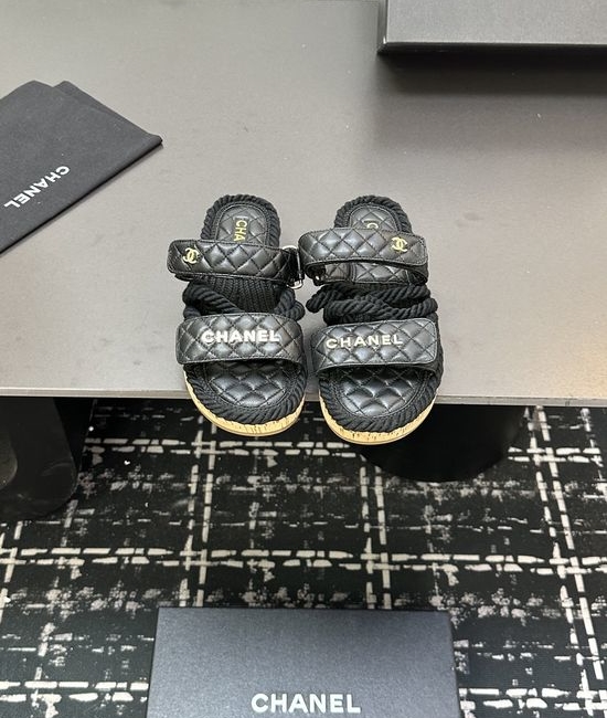 Chanel Woven Strap Quilted Pattern Casual Summer Slippers