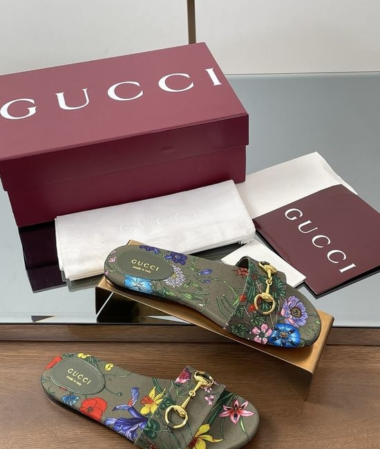 Gucci Horsebit Detail Printed Canvas Slide Sandals
