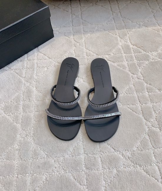 Giuseppe Zanotti Rhinestone Slide Sandals Elegant Genuine Leather Sole