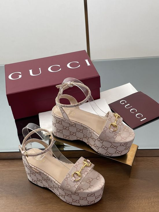 Gucci Platform Peep Toe Wedge Sandals With Signature Buckle Accent