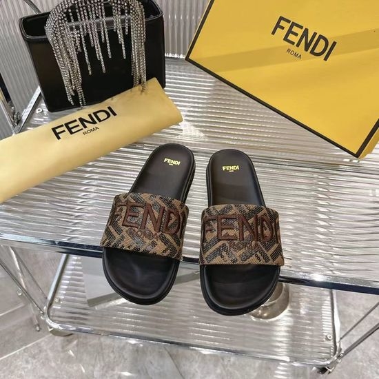 Fendi Premium Flat Slides with Sheepskin Lining Durable Sole