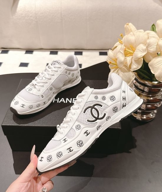 Chanel Embossed Pattern Leather Breathable Casual Sneakers