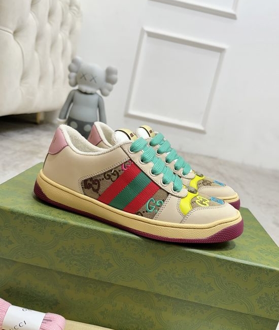 Gucci Premium Distressed Casual Sneakers with Durable Non Slip Sole