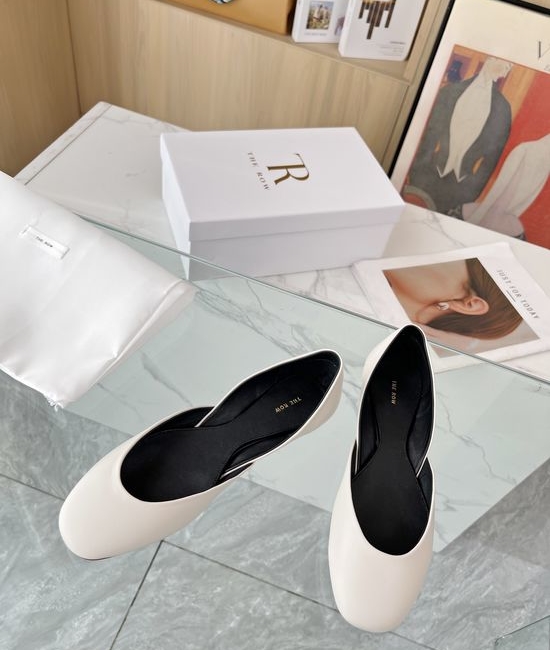 The Row Vintage Style Leather Mules Soft Comfortable Slip On Shoes