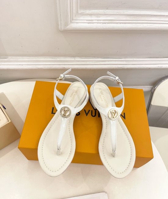 Louis Vuitton LV Patent Leather Thong Sandals with Premium Leather Outsole