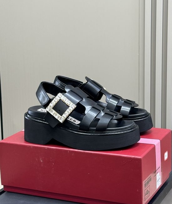 Roger Viver RV Rhinestone Buckle Leather Platform Sandals