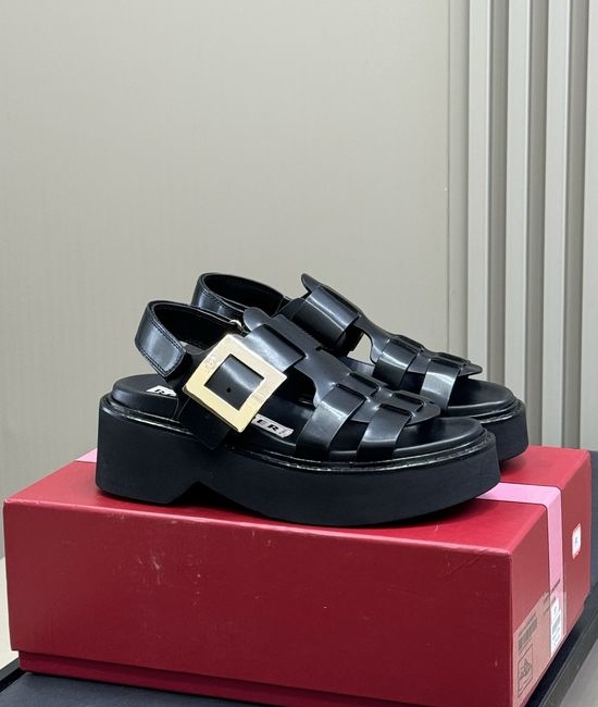Roger Viver RV Rhinestone Buckle Leather Platform Sandals