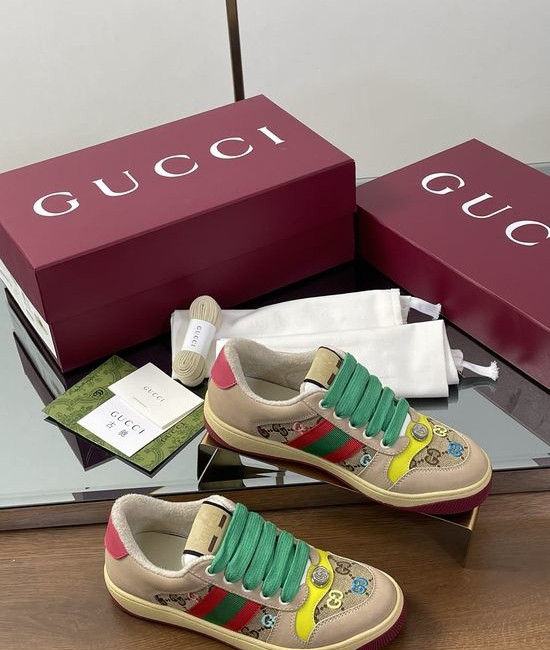 Gucci Vintage Distressed Canvas Stripe Casual Sneakers With Embroidery