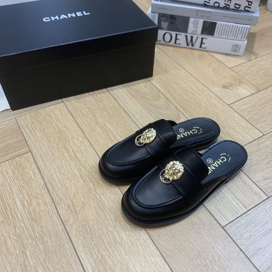 Chanel Vintage Style Leather Loafers With Genuine Leather Sole