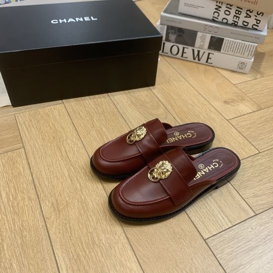 Chanel Vintage Style Leather Loafers With Genuine Leather Sole