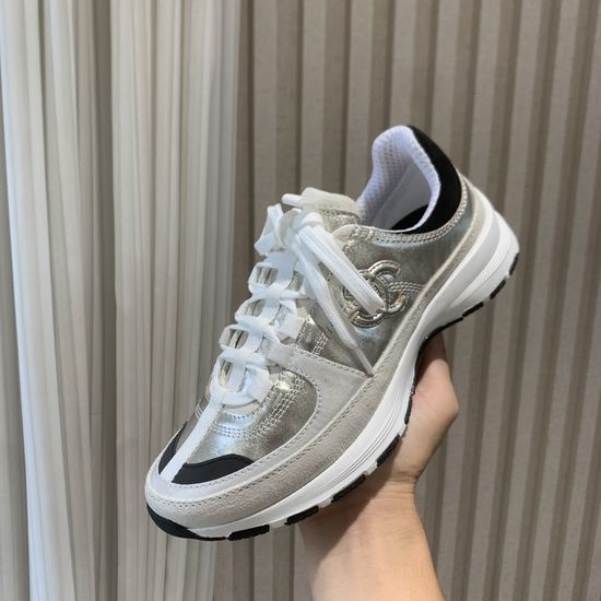 Chanel Classic Casual Leather Sneakers With Non-slip Sole