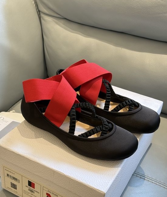 Christian Dior CD Classic Comfortable Ballet Flats Suitable for Daily Wear