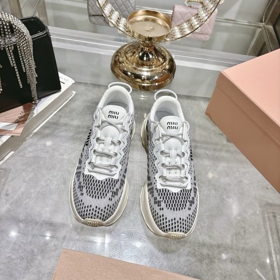 Miu Miu Mesh Upper Platform Casual Sneakers for Daily Wear