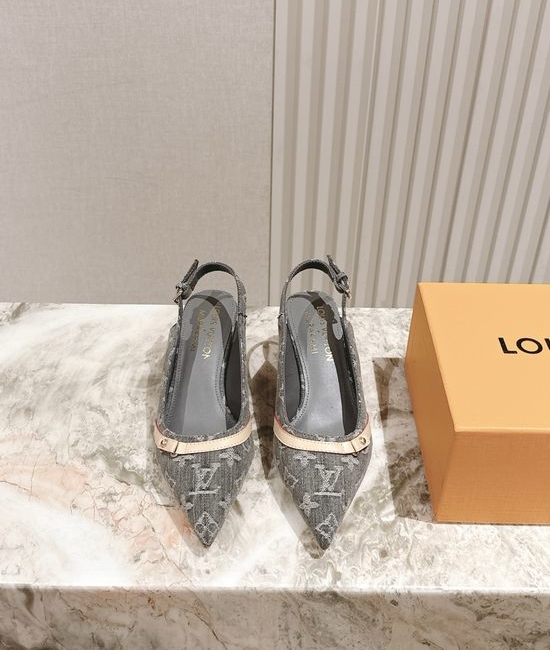 Louis Vuitton LV Chic Chunky Heel Buckle Strap Casual Shoes