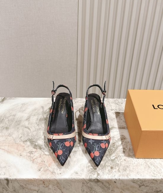Louis Vuitton LV Chic Chunky Heel Buckle Strap Casual Shoes