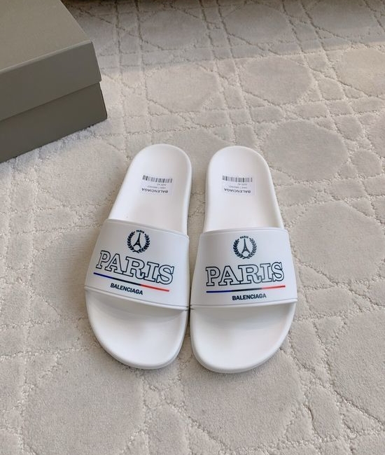 Balenciaga Casual Comfort Lightweight Beach Slide Sandals
