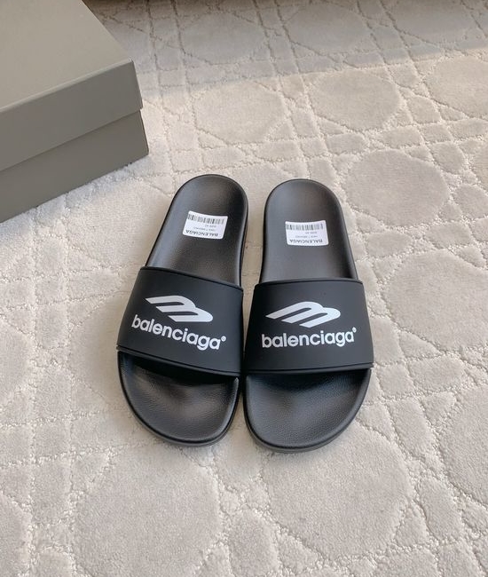 Balenciaga Casual Comfort Lightweight Beach Slide Sandals