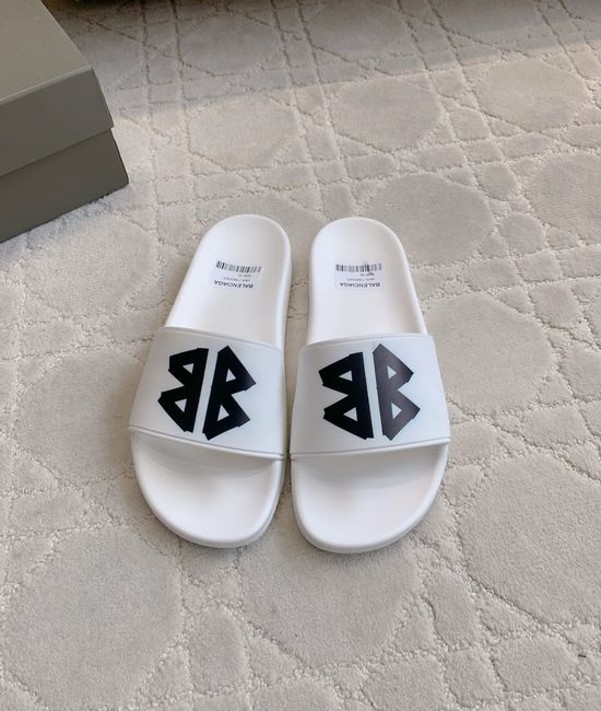 Balenciaga Casual Comfort Lightweight Beach Slide Sandals
