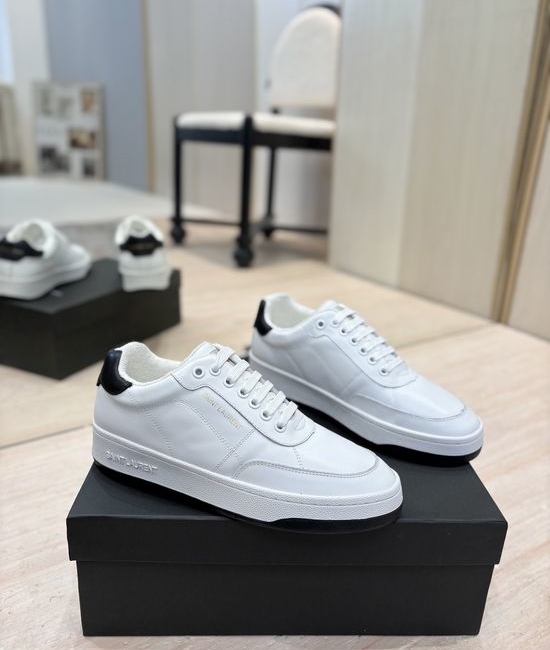 Yves Saint Laurent YSL Classic Casual Sneakers with Comfortable Cushioned Insole