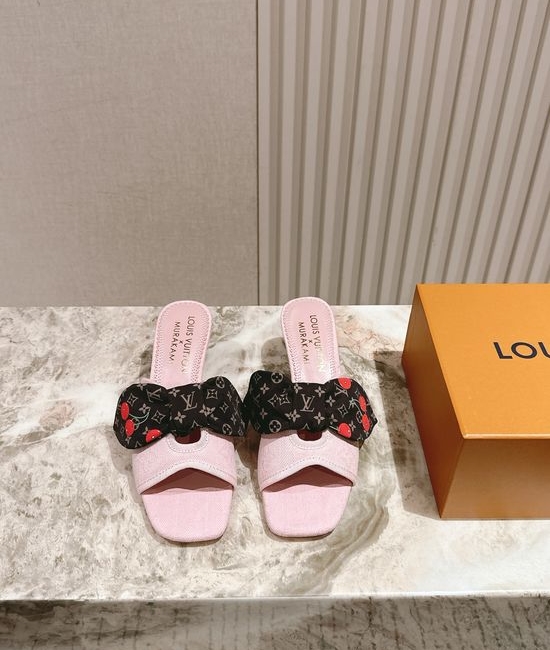 Louis Vuitton LV Chic Chunky Heel Buckle Strap Casual Shoes